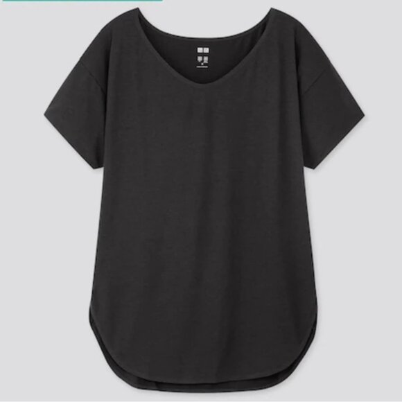 Uniqlo Black Airsim Seamless V Neck Long Shirt - Picture 1 of 5